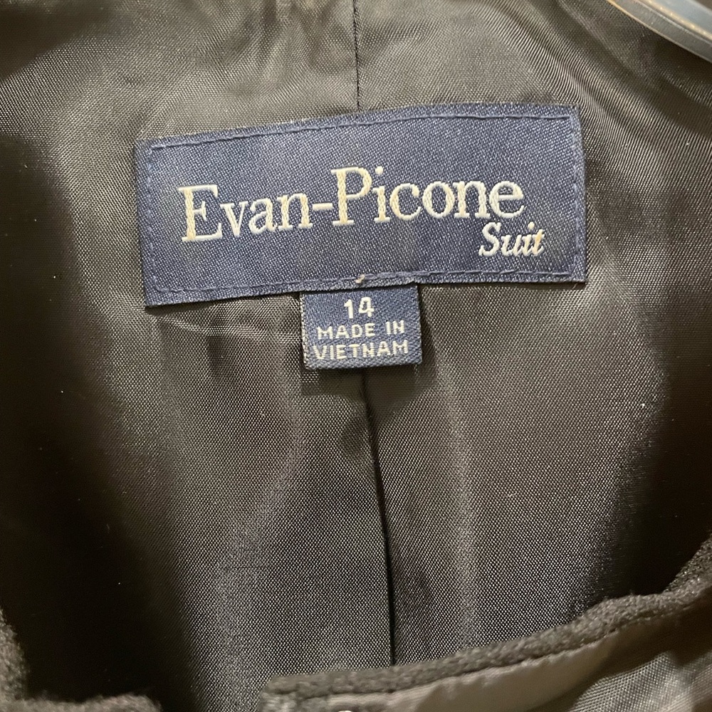 NWOT EVAN PICONE SUIT - Picture 3 of 8